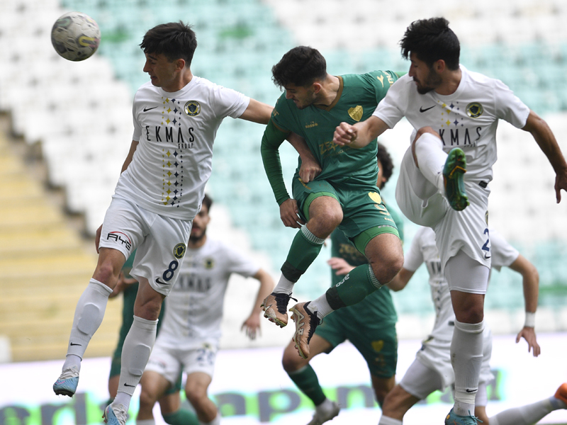 BURSASPOR:1 MENEMEN FK:1